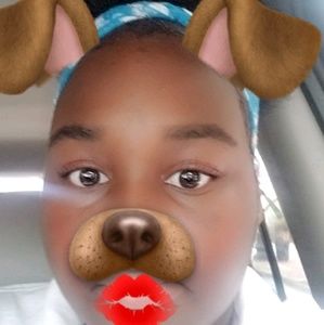 Meet your Posher, Queen